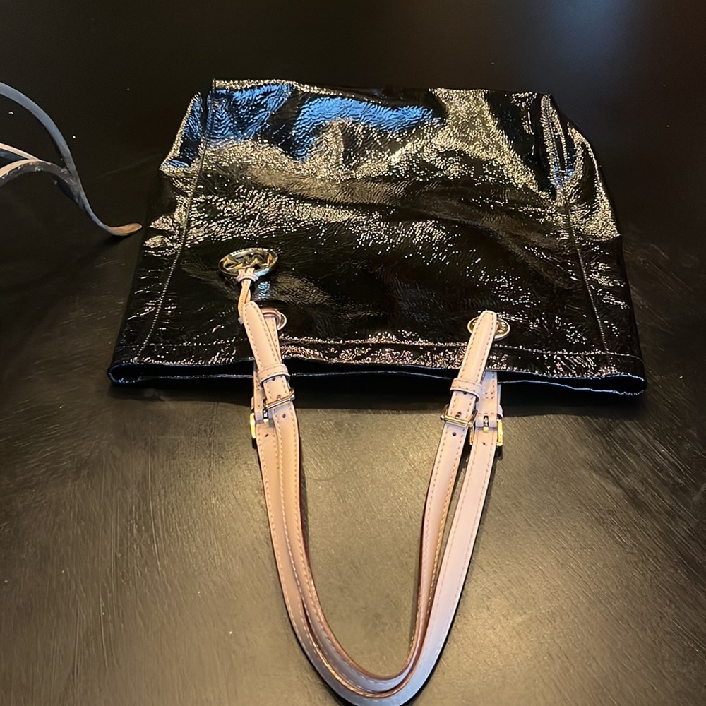 MICHAEL KORS BAG - Picture 3 of 6